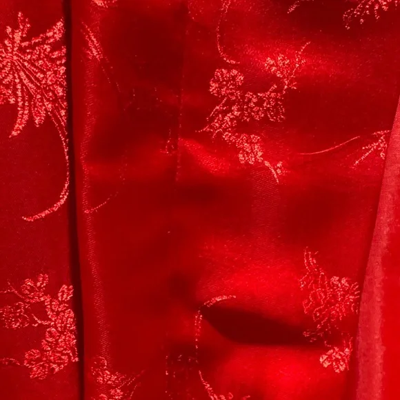 Lotus Vibrant Red Women's Kimono 100%silk - Picture 3 of 7